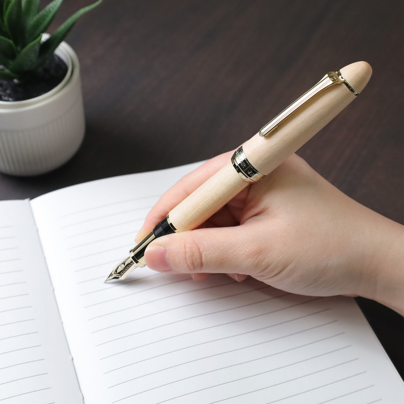 Sailor 1911 Large Fountain Pen Hard Maple Limited Edition Natural Medium Fine