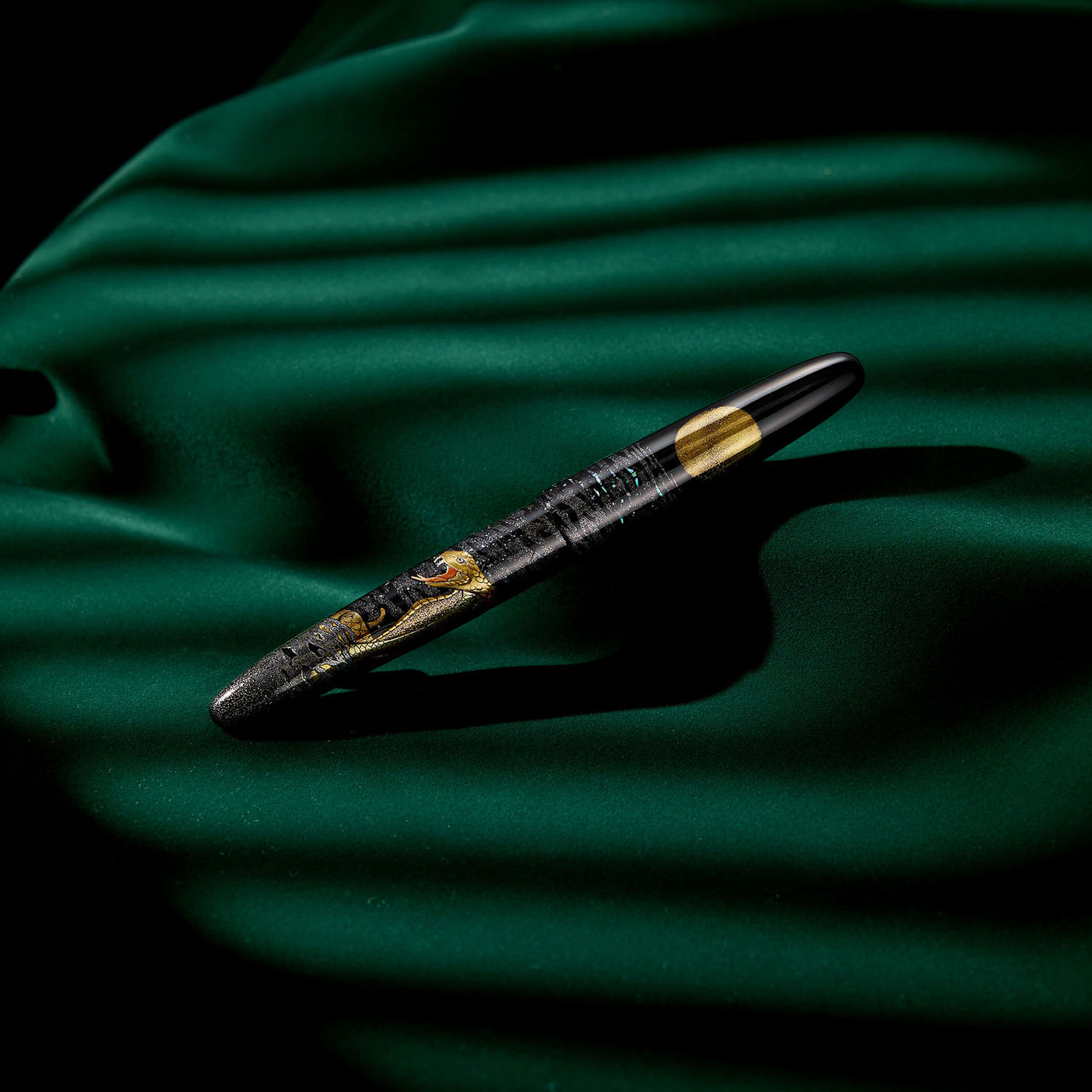 Sailor King Of Pens Fountain Pen Cobra in the Moonlight