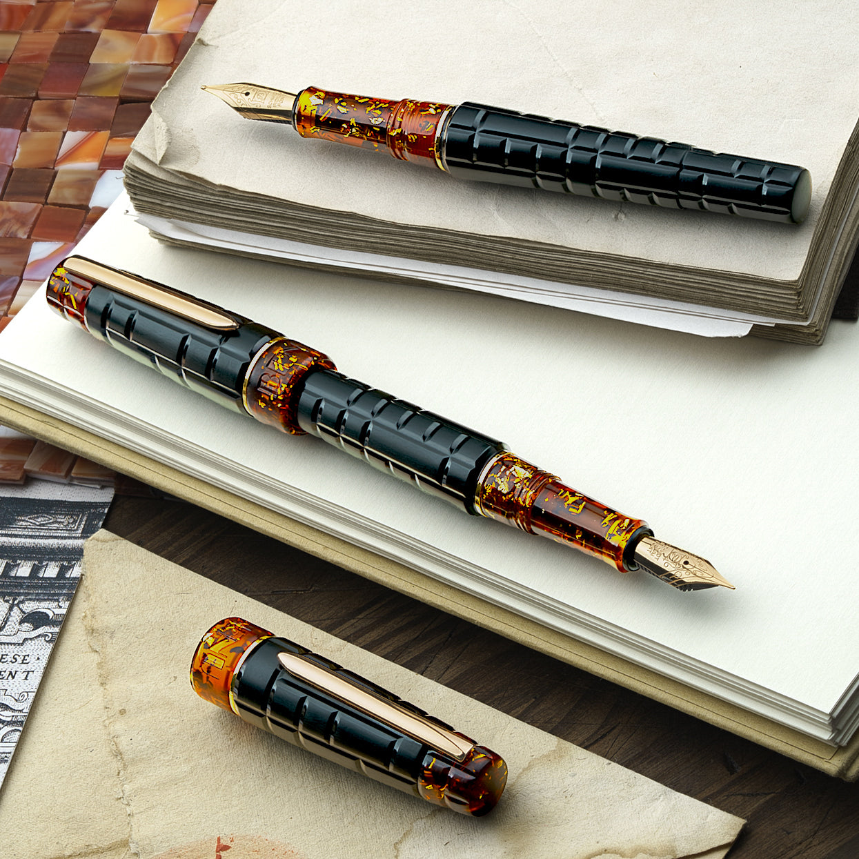Benu Tessera Fountain Pen Black Amber