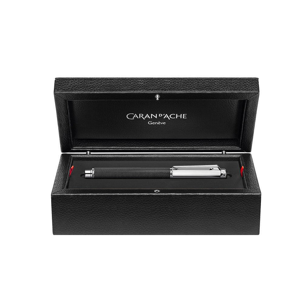 Caran d'Ache Varius Ivanhoe Fountain Pen Black