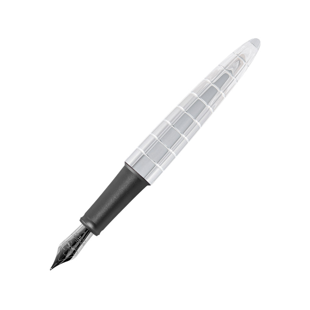 Diplomat Aero Rhomb Chrome Fountain Pen