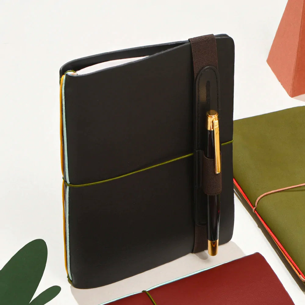 Endless Open-Type Cactus Pen Loop by Endless at Cult Pens