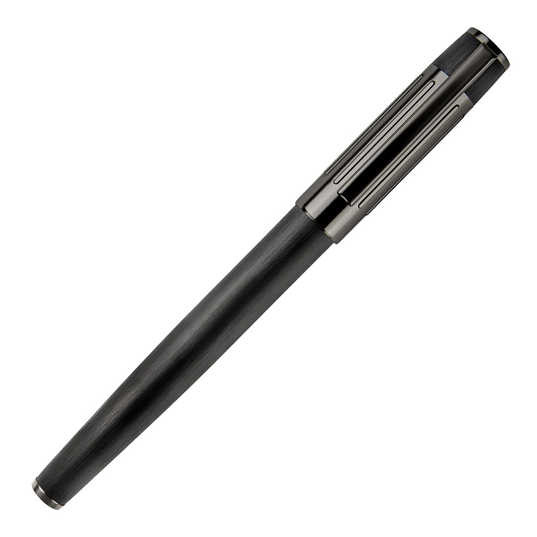 Hugo Boss Fountain Pen Gear Ribs Black