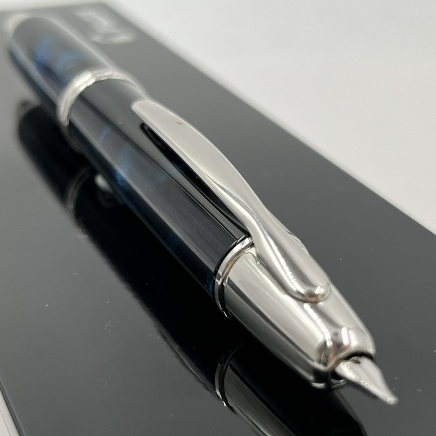 Pilot Capless SE Fountain Pen Blue