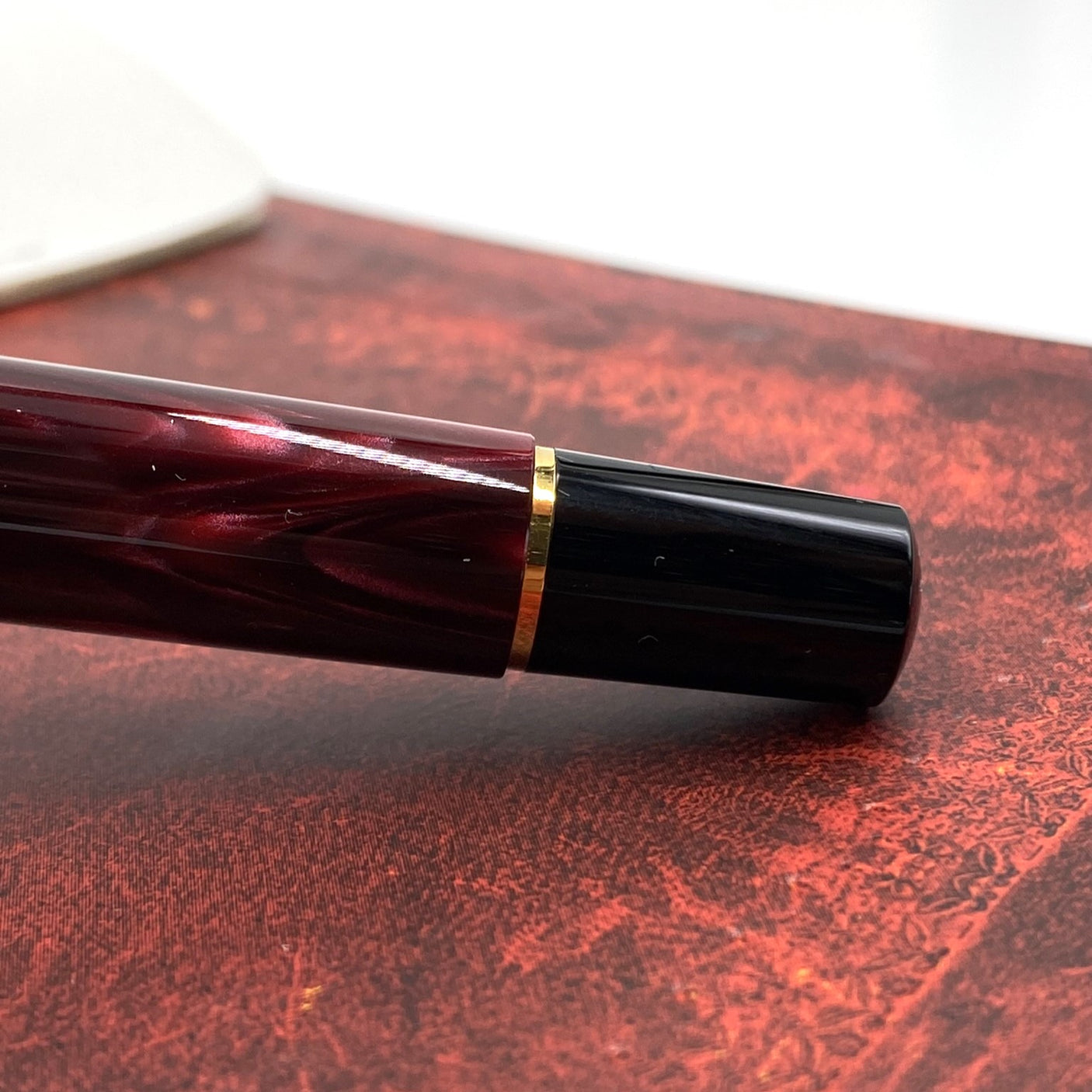 Pelikan Classic M200 Fountain Pen Red Marbled Special Edition