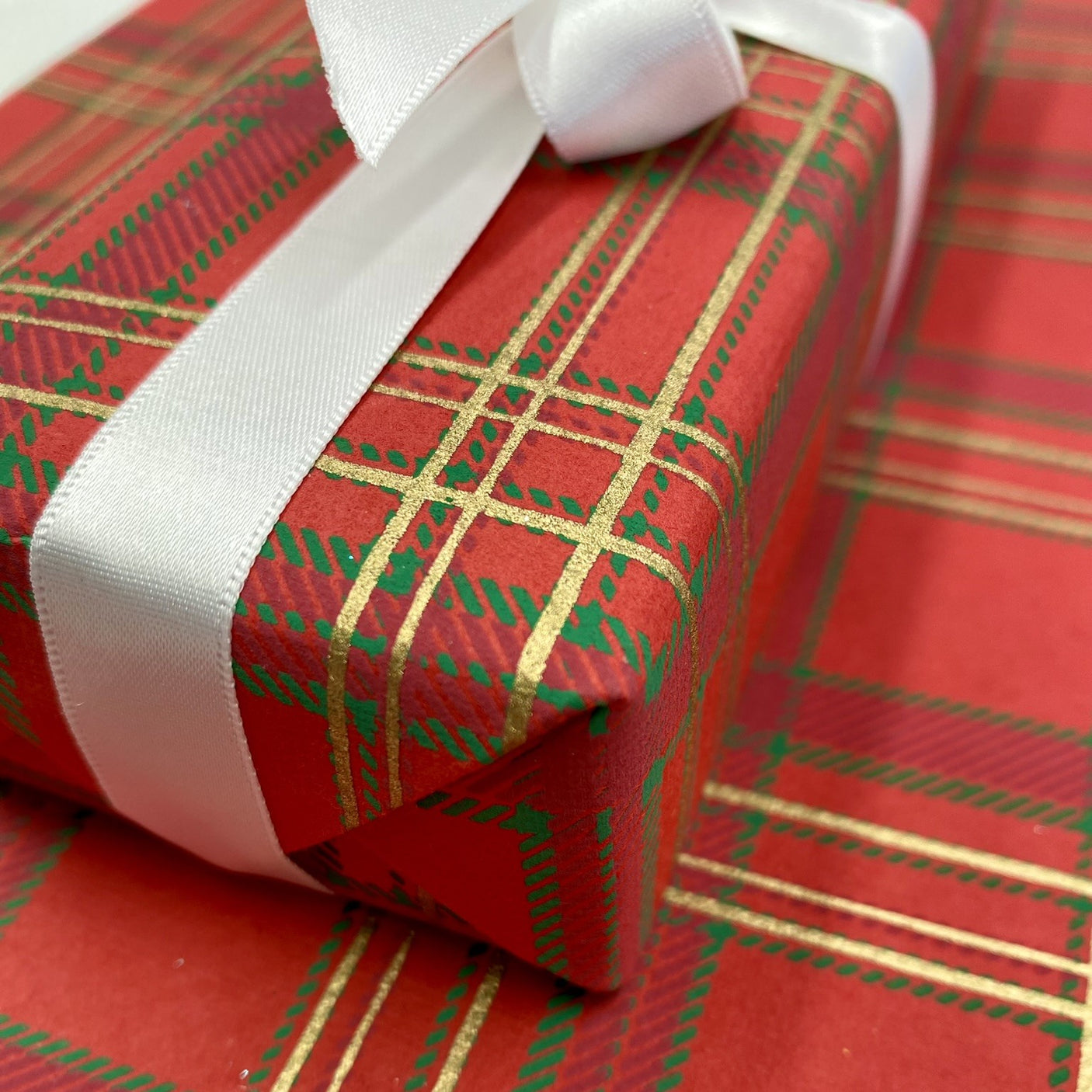 Cult Pens Gift Wrap Service