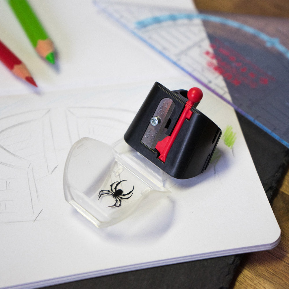 KUM Black Widow Round-Point Sharpener