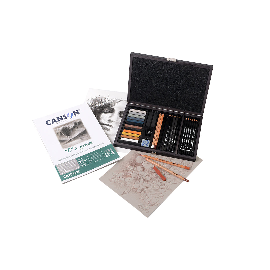 Lyra Rembrandt Wooden Sketching Set of 32