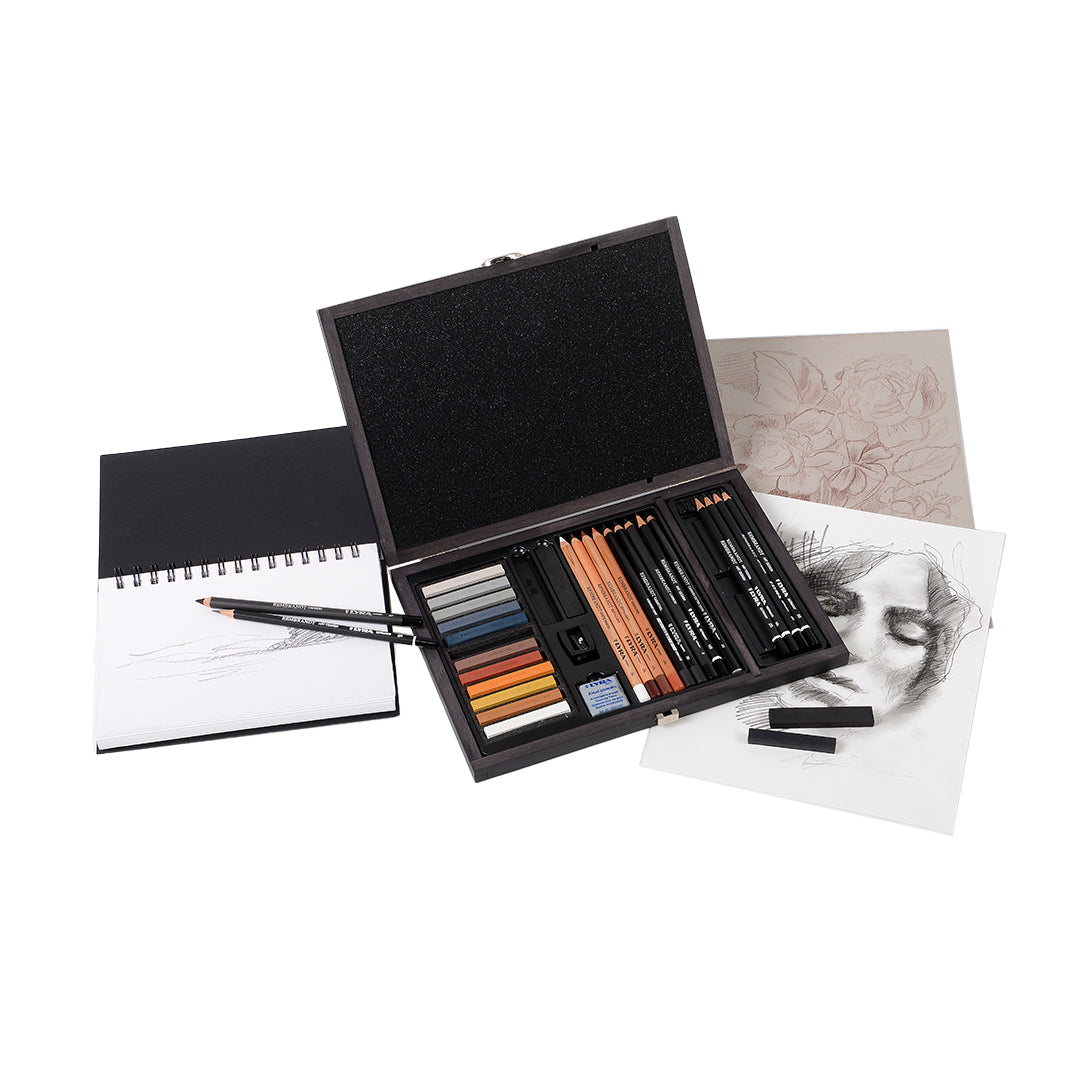 Lyra Rembrandt Wooden Sketching Set of 32