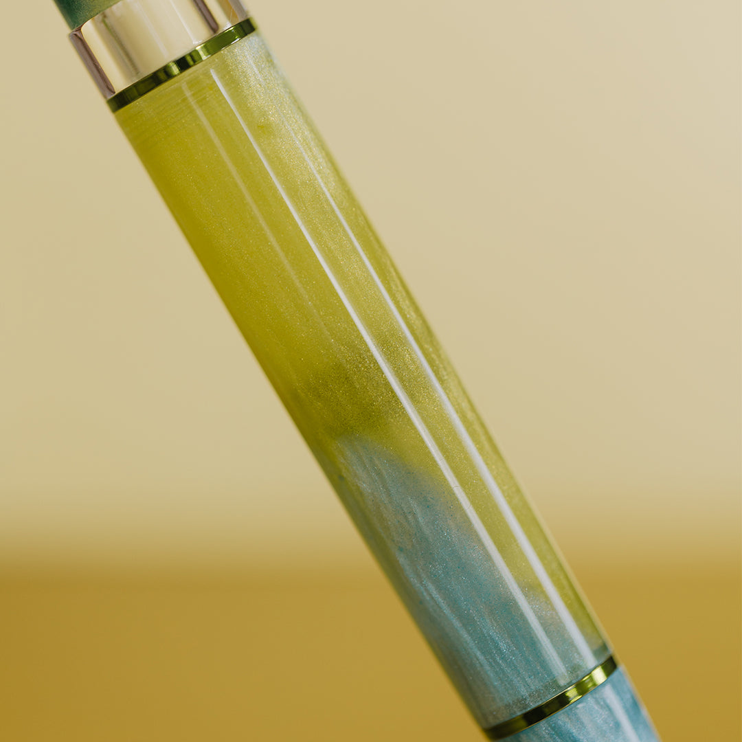 Nahvalur Horizon Fountain Pen Gaia