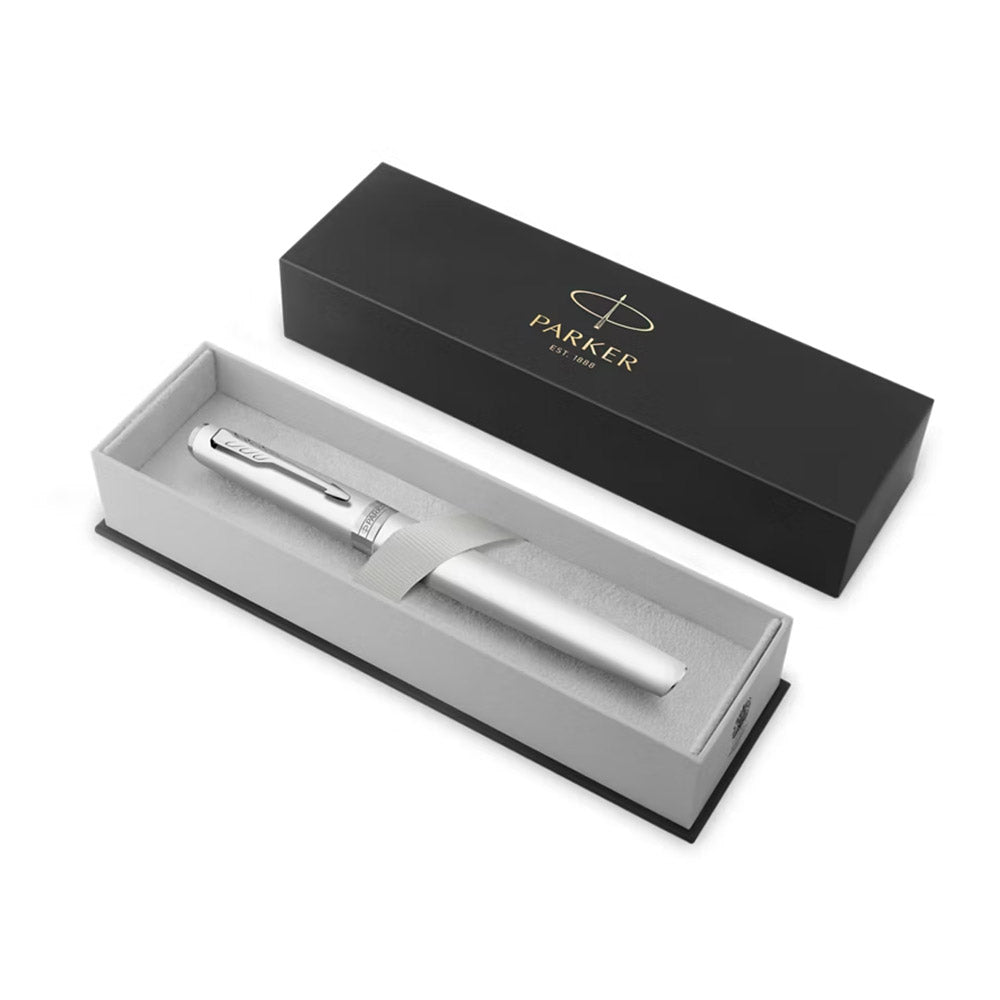 Parker Meridian Fountain Pen Chrome Lacquer with Chrome Trim