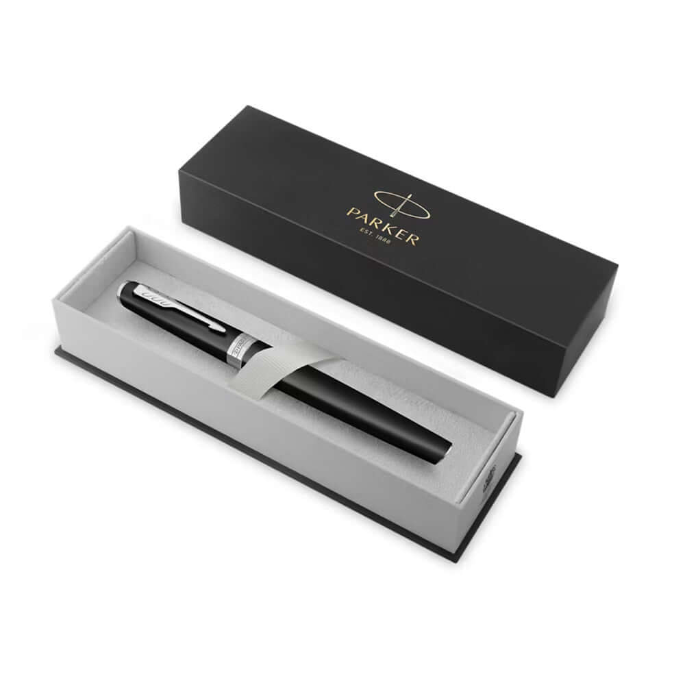 Parker Meridian Fountain Pen Black Lacquer with Chrome Trim