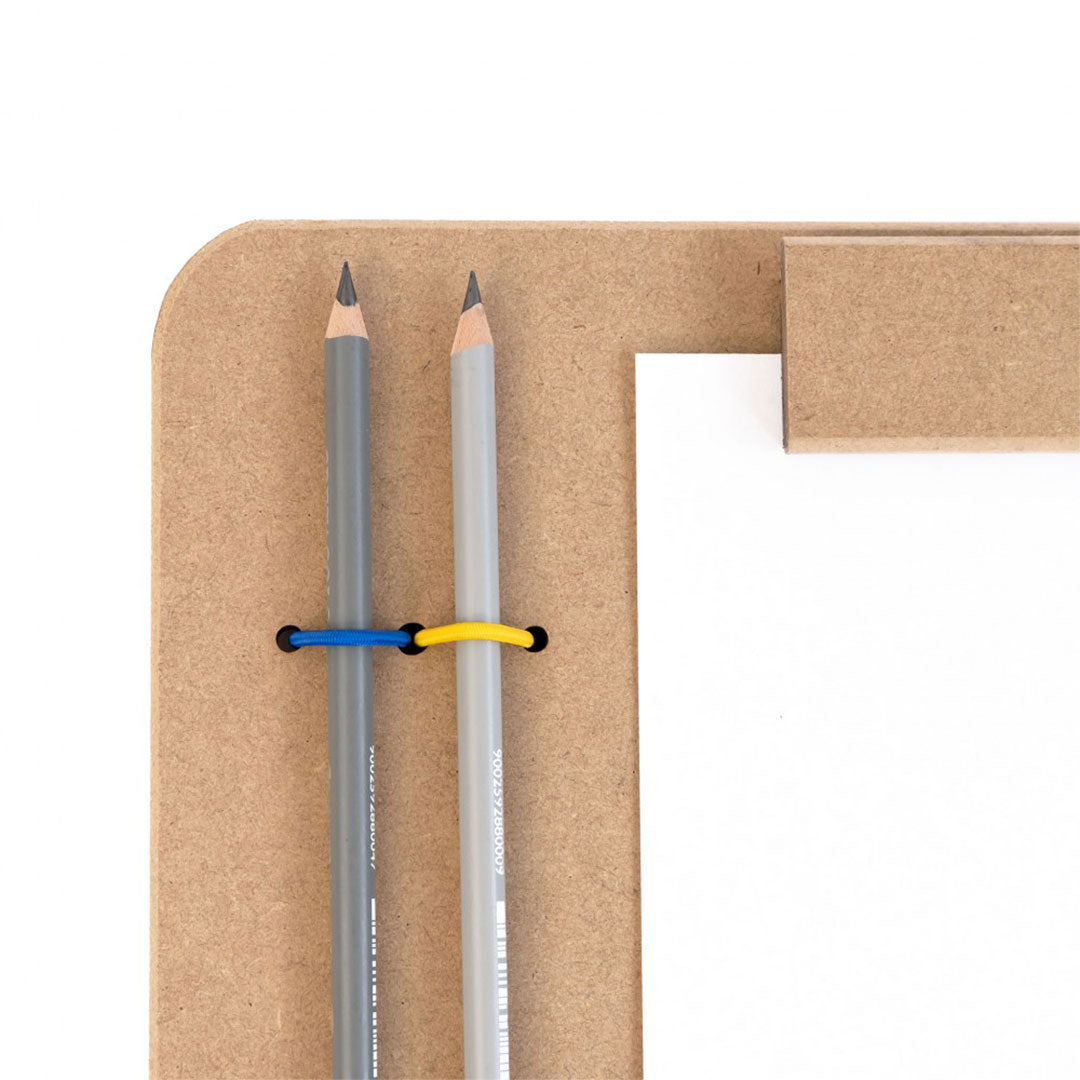 Rosa Studio A4 Sketchboard With Magnetic Clip