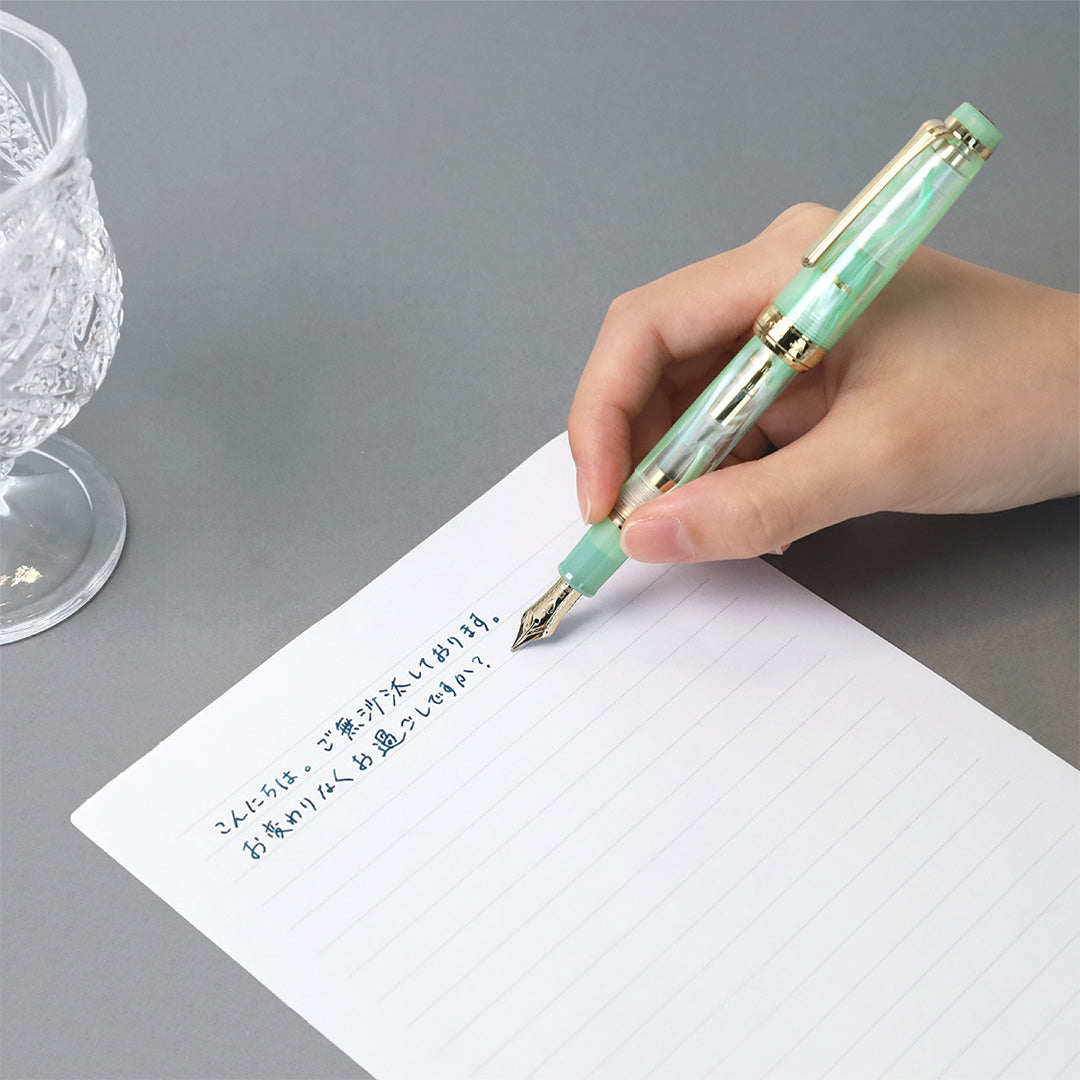 Sailor Professional Gear Regular Fountain Pen Veilio Acrylic Pearl Mint 21K Nib