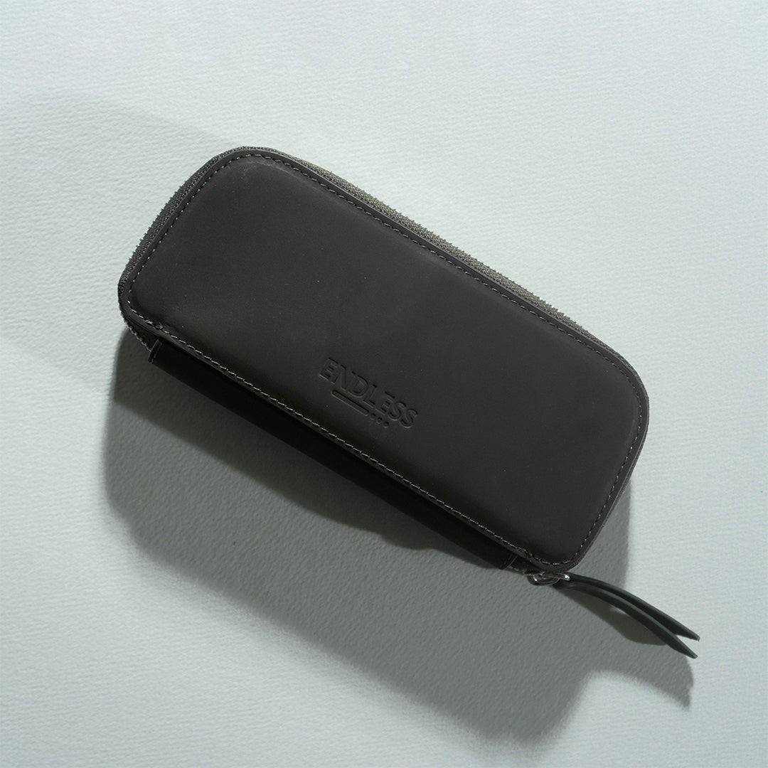 Endless Companion 3-Pen Pouch Black