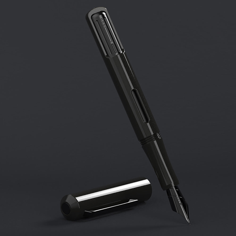 Endless Captiva Stealth Fountain Pen Black