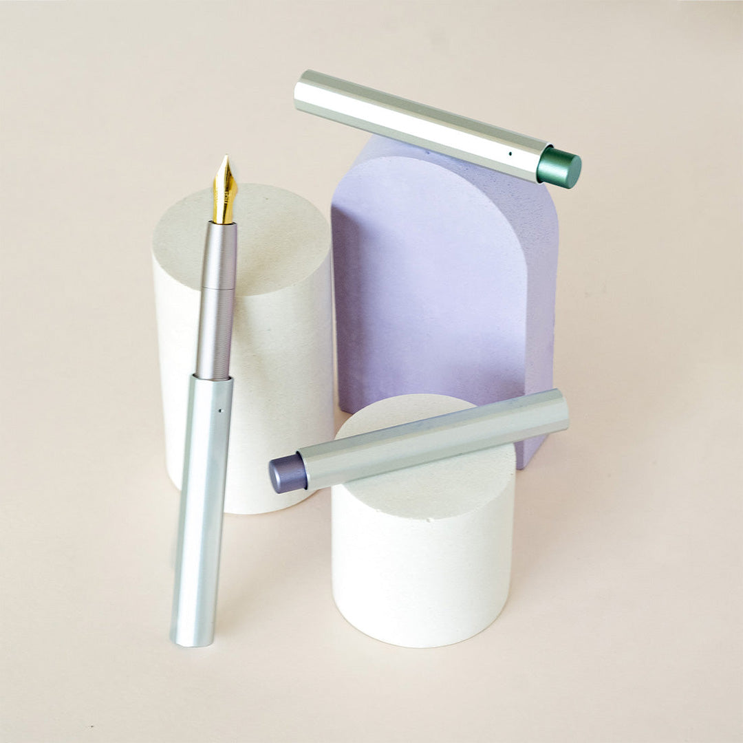 Tom's Studio The Studio Pocket Fountain Pen Lilac/Silver