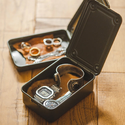 Toyo Steel Trunk Shape Toolbox T-150