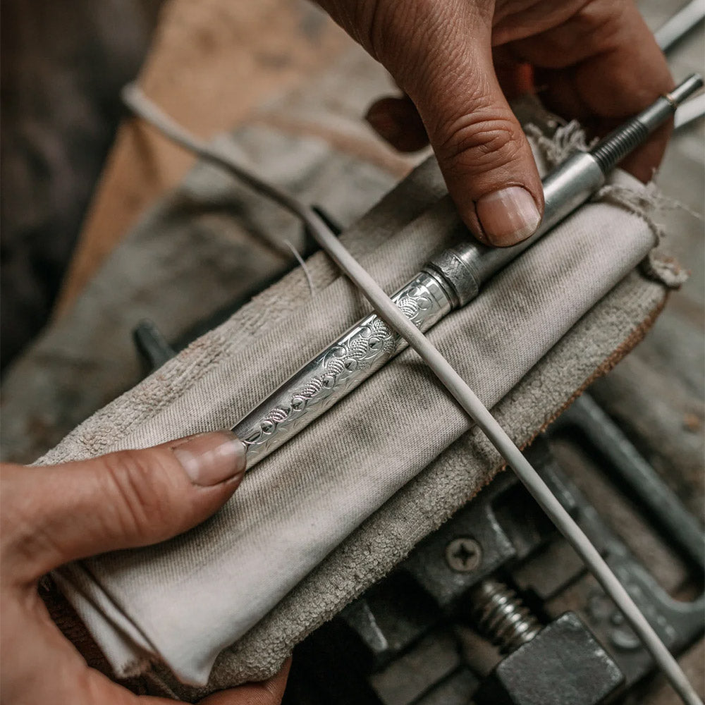 Yard O Led Mayflower Hand-Chased Sterling Silver Pencil
