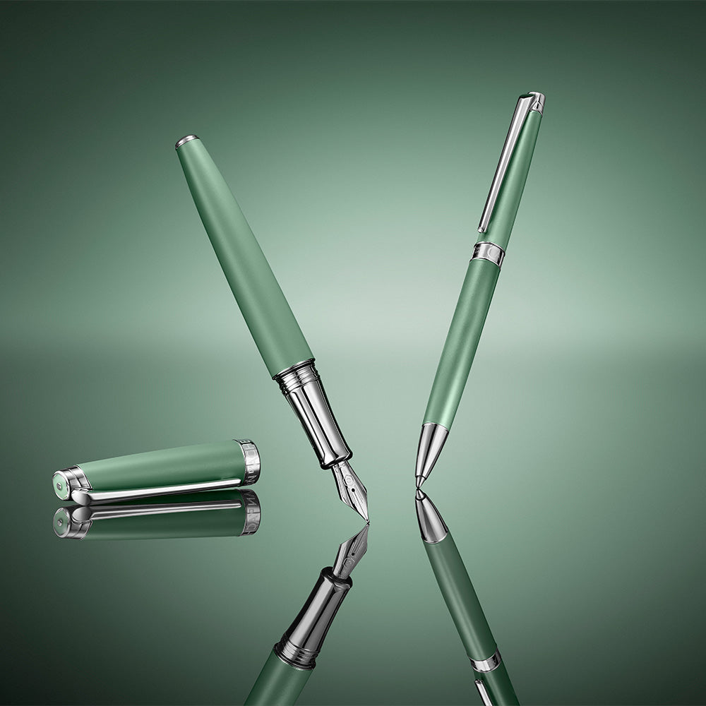 Caran d'Ache Special Edition Leman Fountain Pen Vert de Gris