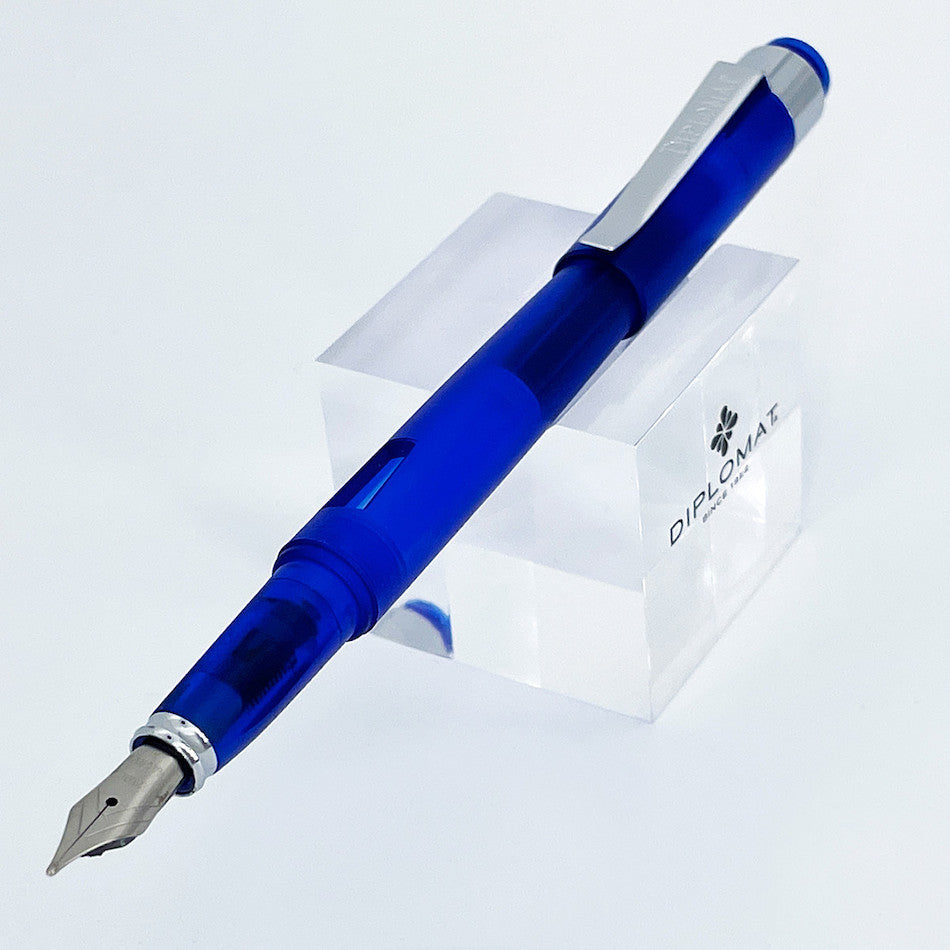 Diplomat Magnum Fountain Pen Demo Blue by Diplomat at Cult Pens