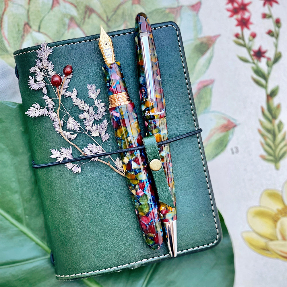 Esterbrook Estie Oversize Fountain Pen Botanical Gardens Gold by Esterbrook at Cult Pens