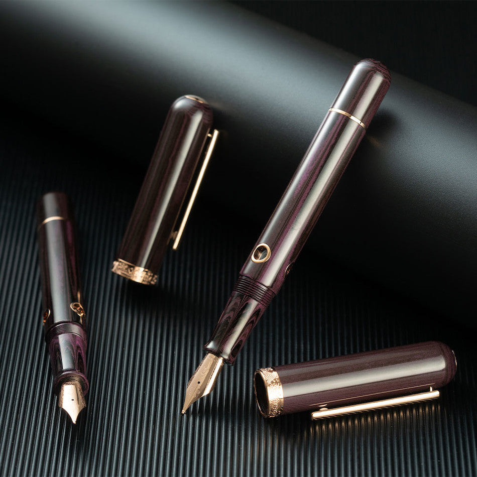 Nahvalur Nautilus Fountain Pen Stylophora Berry by Nahvalur at Cult Pens