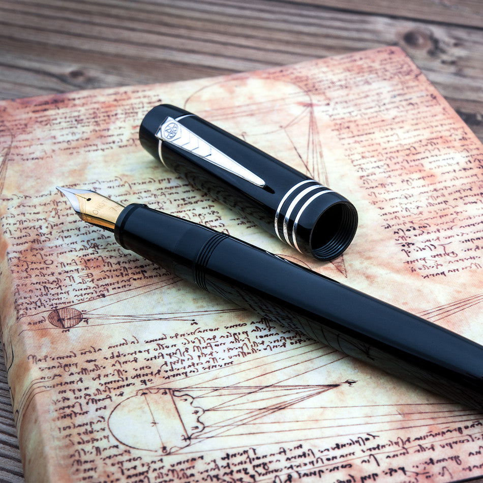 Onoto Magna Classic Fountain Pen Black Plain by Onoto at Cult Pens