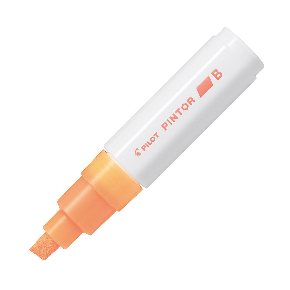 Pilot Pintor Marker Pen Chisel Tip by Pilot at Cult Pens