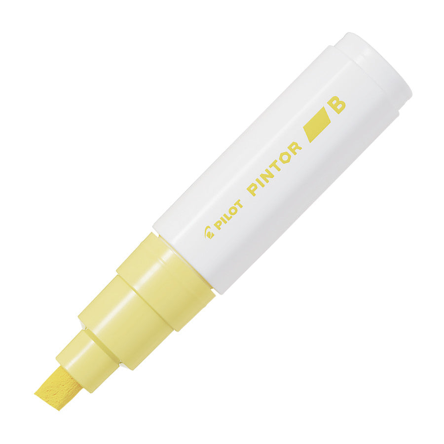 Pilot Pintor Marker Pen Chisel Tip by Pilot at Cult Pens