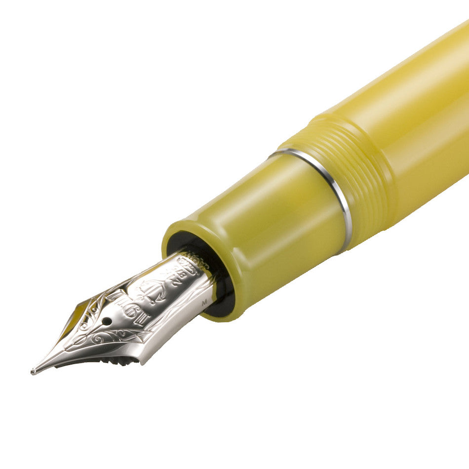 Sailor King of Pens Mandarin Yellow Fountain Pen by Sailor at Cult Pens