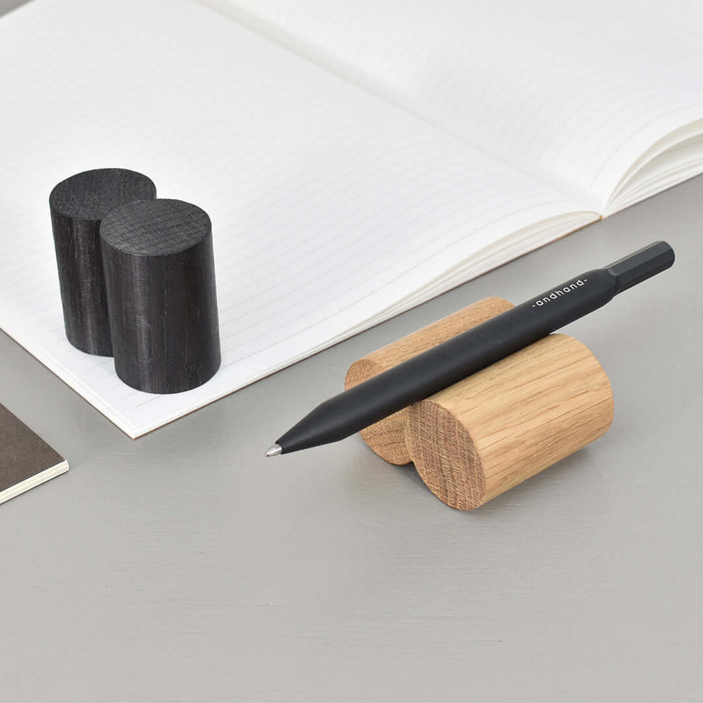 Andhand Oo Pen Rest by Andhand at Cult Pens