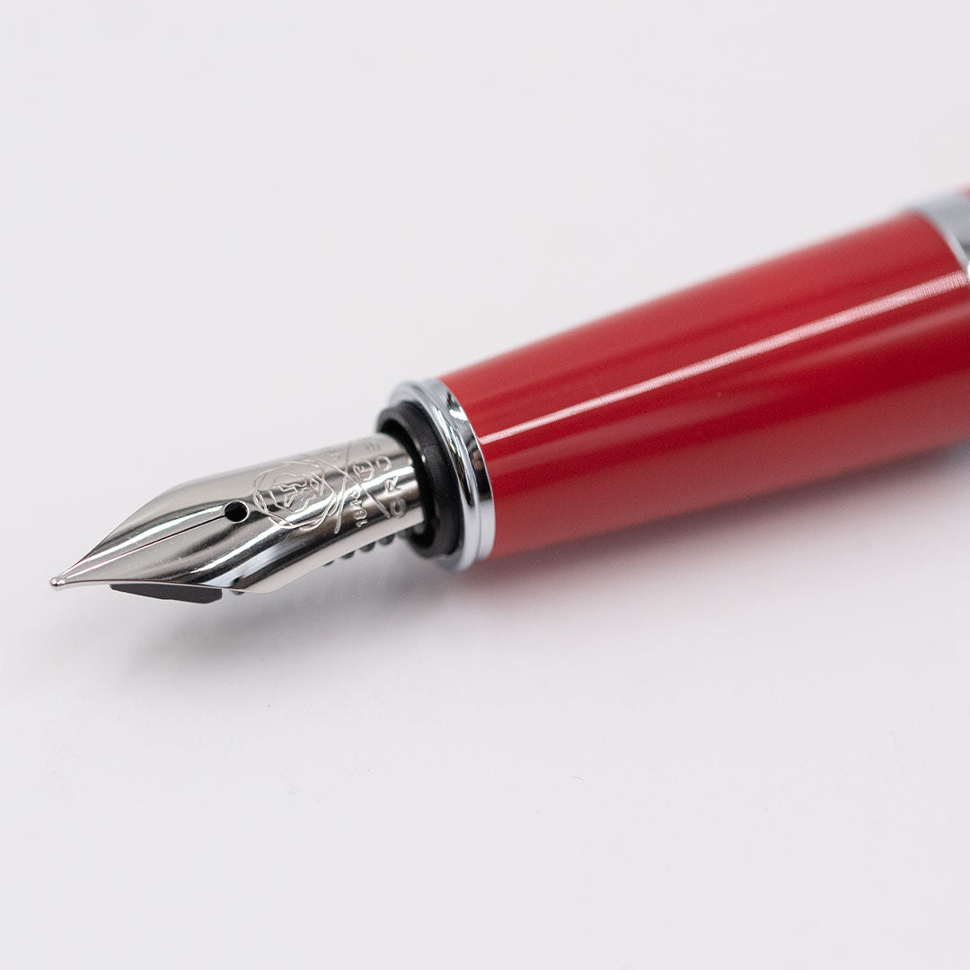 Cross Bailey Light F Fountain Pen - Red Lacquer with Gold Fittings - Gift Boxed Cross Bailey Light F Fountain Pen - Red Lacquer with Gold Fittings - Gift Boxed