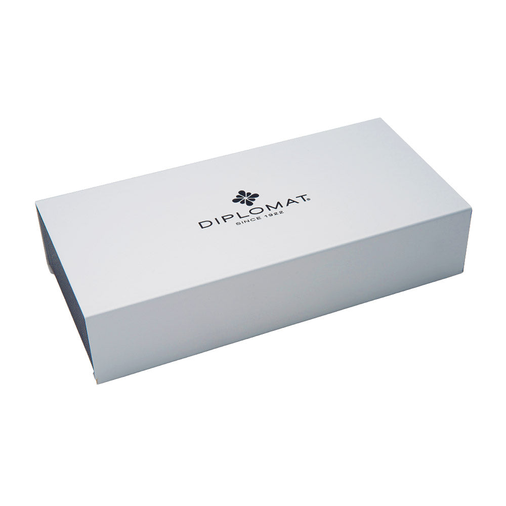 Diplomat Cobra Guilloche Fountain Pen Black