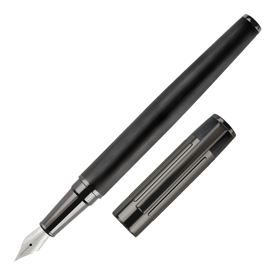 HUGO BOSS: GEAR fountain pen in Black/Silver. Available in foutain pen,  roller pen and ballpoint