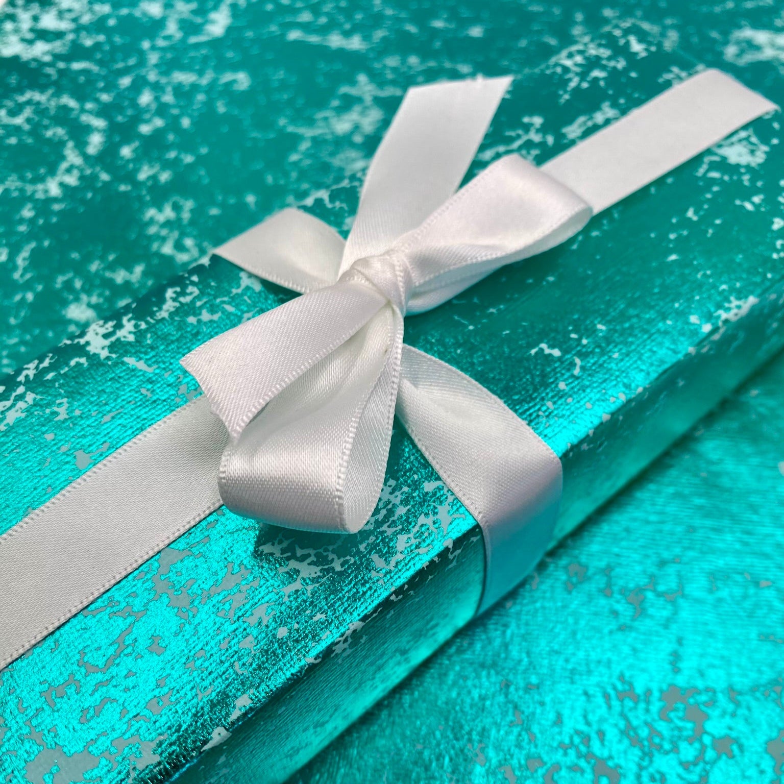 Cult Pens Gift Wrap Service cult-pens-gift-wrap-service