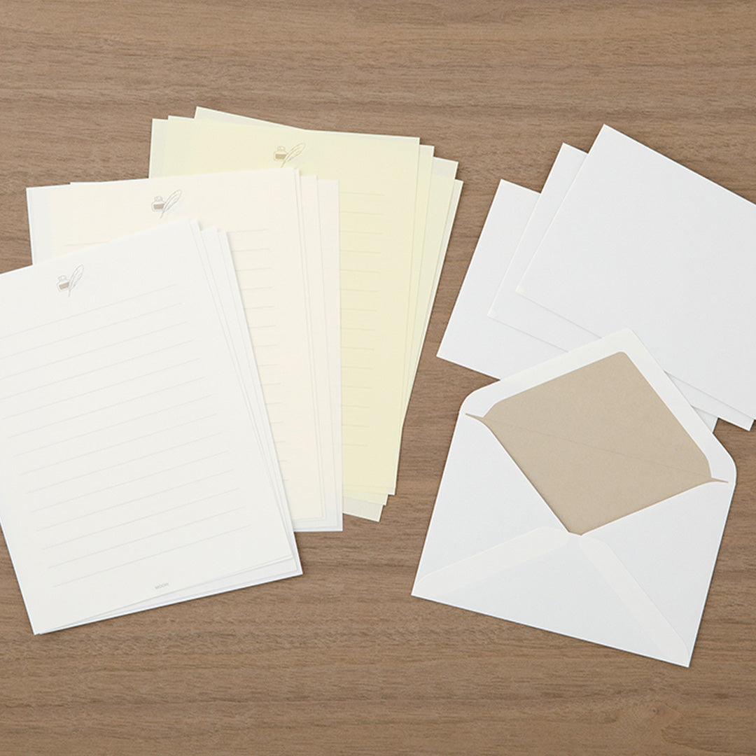 Midori Letter Set Giving a Colour