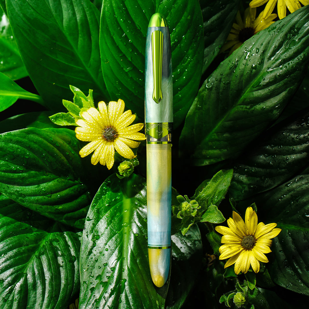 Nahvalur Horizon Fountain Pen Gaia