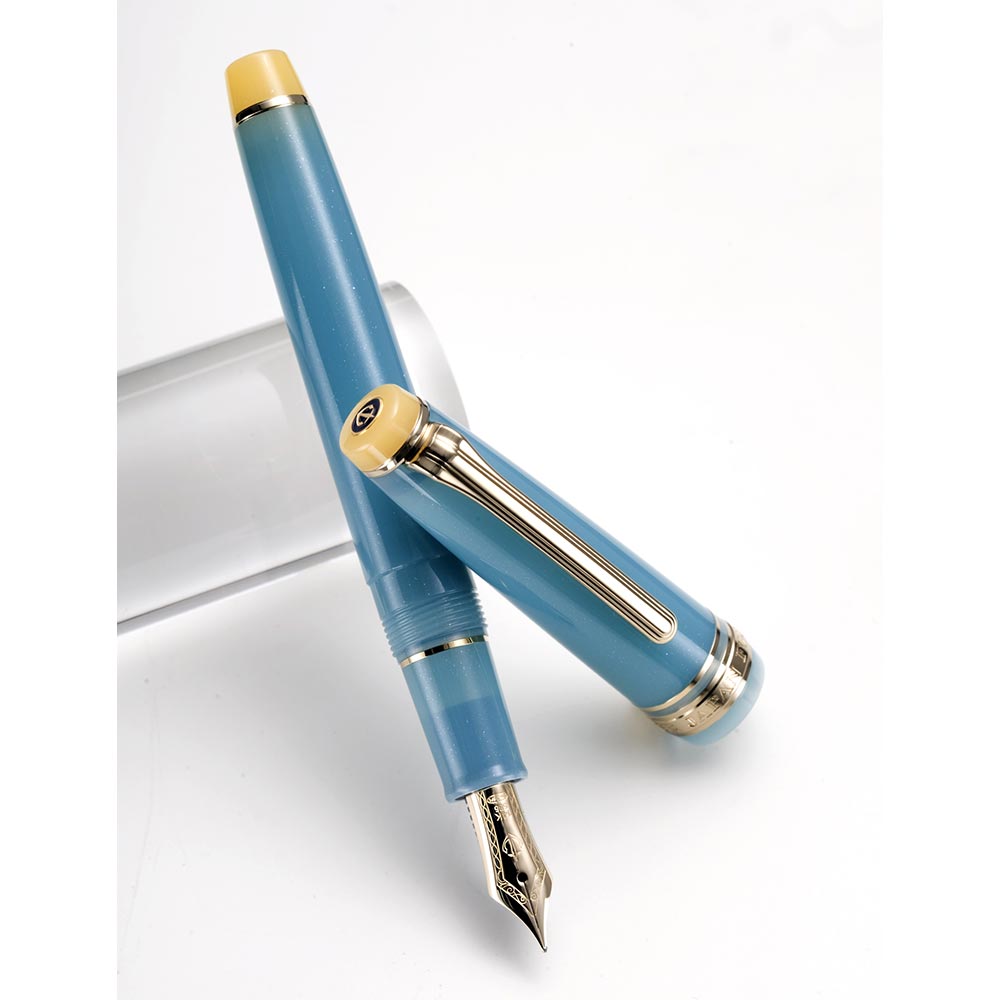 Sailor Professional Gear Slim Limited Edition Solar Term Series Fountain Pen Gift Set Yuzuyu 14k Nib by Sailor at Cult Pens