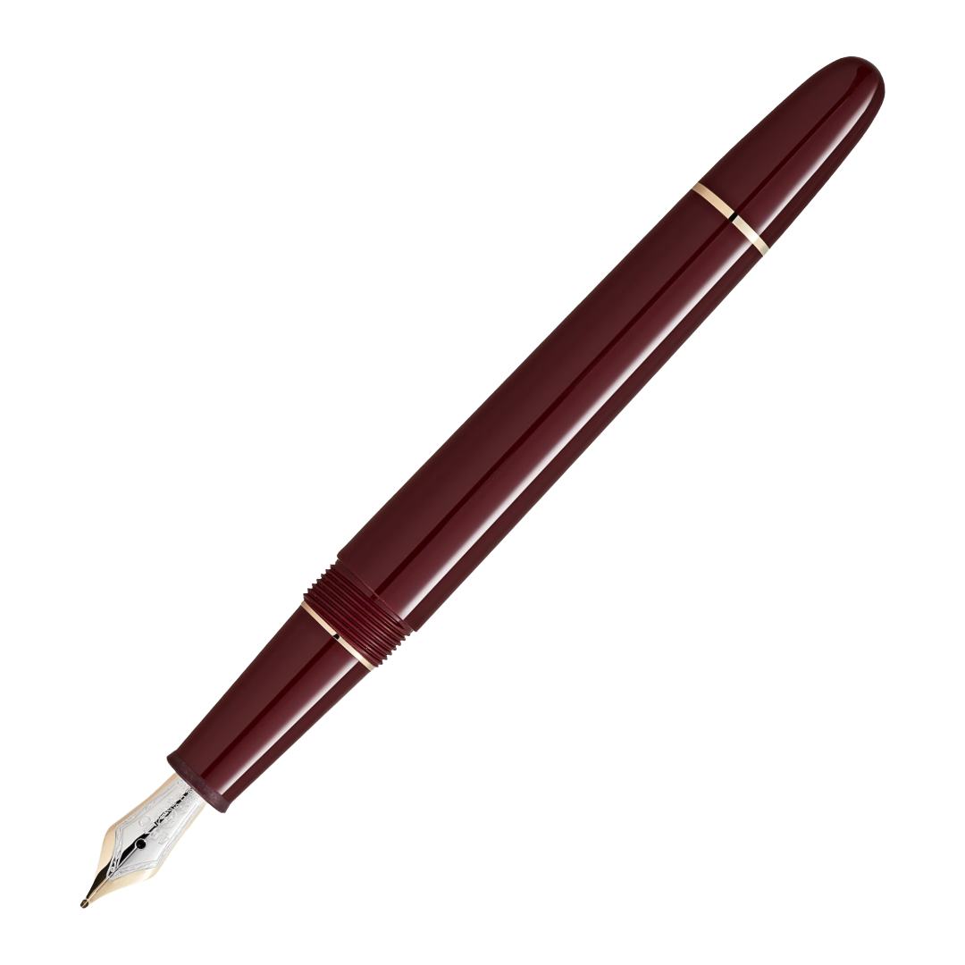 Montblanc Meisterstück Burgundy Red Classique Fountain Pen
