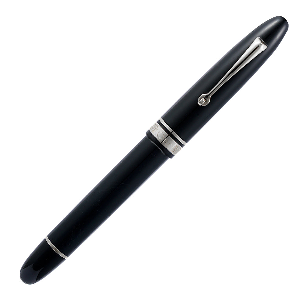 Omas Ogiva Nera Silver Trim Fountain Pen 14k Nib