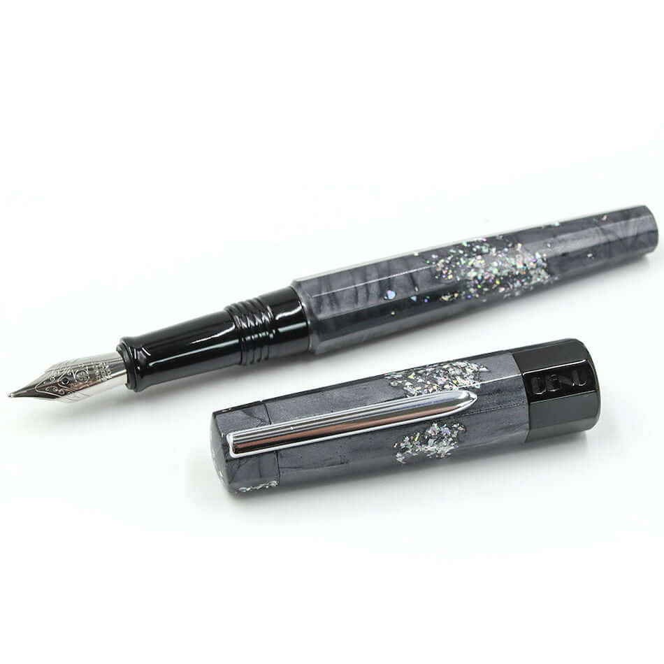 Benu Euphoria Fountain Pen Caviar by Benu at Cult Pens