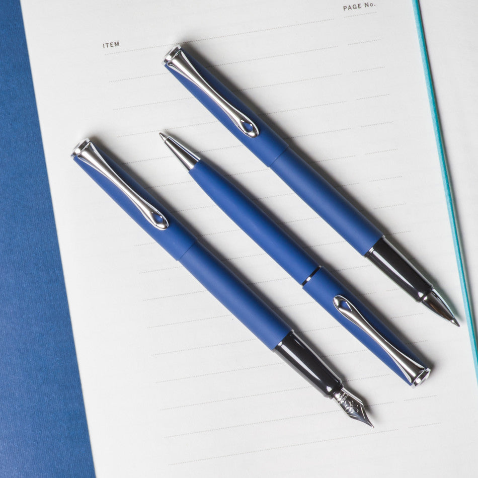 Diplomat Esteem Fountain Pen Lapis Blue by Diplomat at Cult Pens
