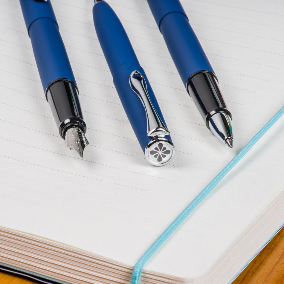 Diplomat Esteem Fountain Pen Lapis Blue by Diplomat at Cult Pens