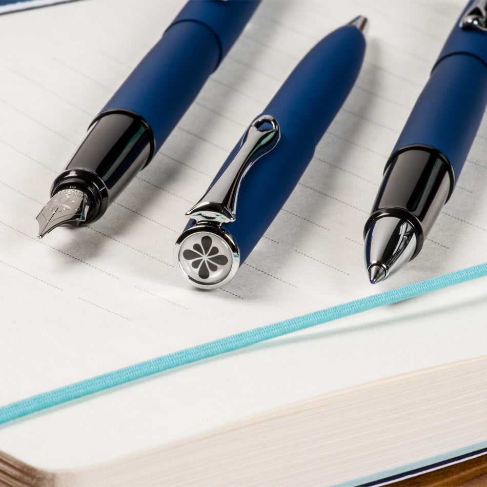 Diplomat Esteem Fountain Pen Lapis Blue by Diplomat at Cult Pens