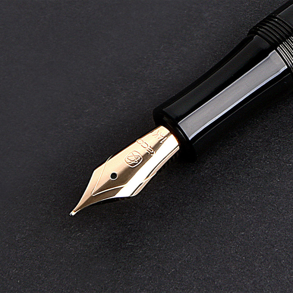 Kaco Master 14K Gold Classic Fountain Pen by Kaco at Cult Pens