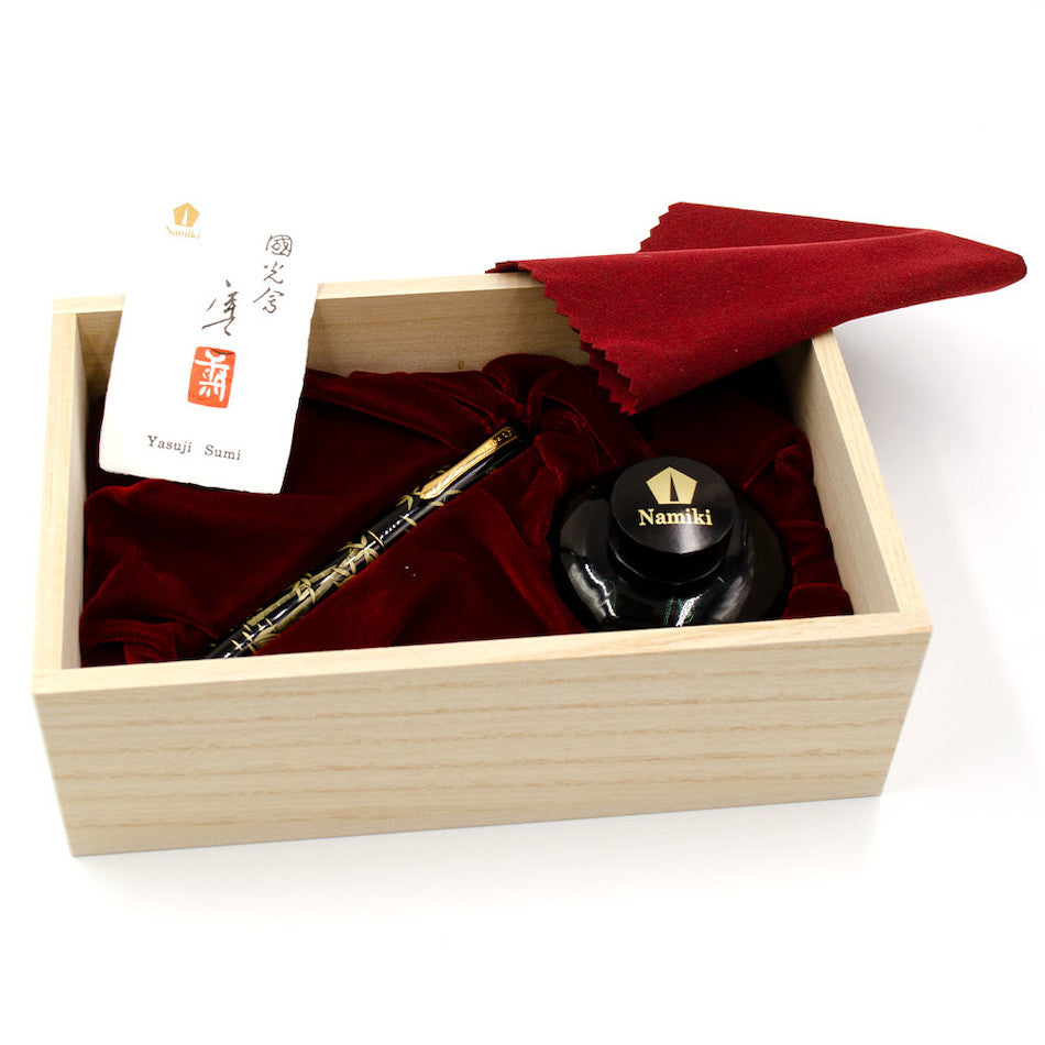 Namiki Raden Yukari Chinkin Bamboo and Sparrow Fountain Pen by Namiki at Cult Pens