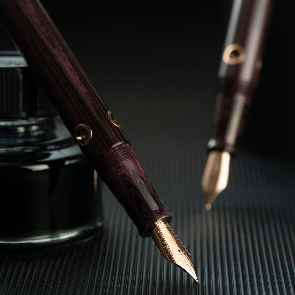 Nahvalur Nautilus Fountain Pen Stylophora Berry by Nahvalur at Cult Pens