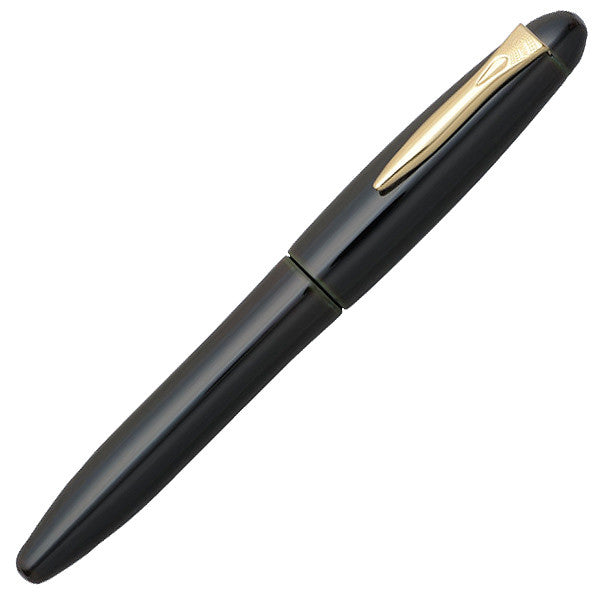Platinum Izumo Urushi Lacquer Fountain Pen Green by Platinum at Cult Pens