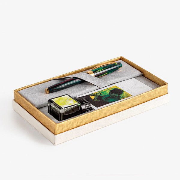 Visconti Van Gogh Fountain Pen 'The Novel Reader' by Visconti at Cult Pens